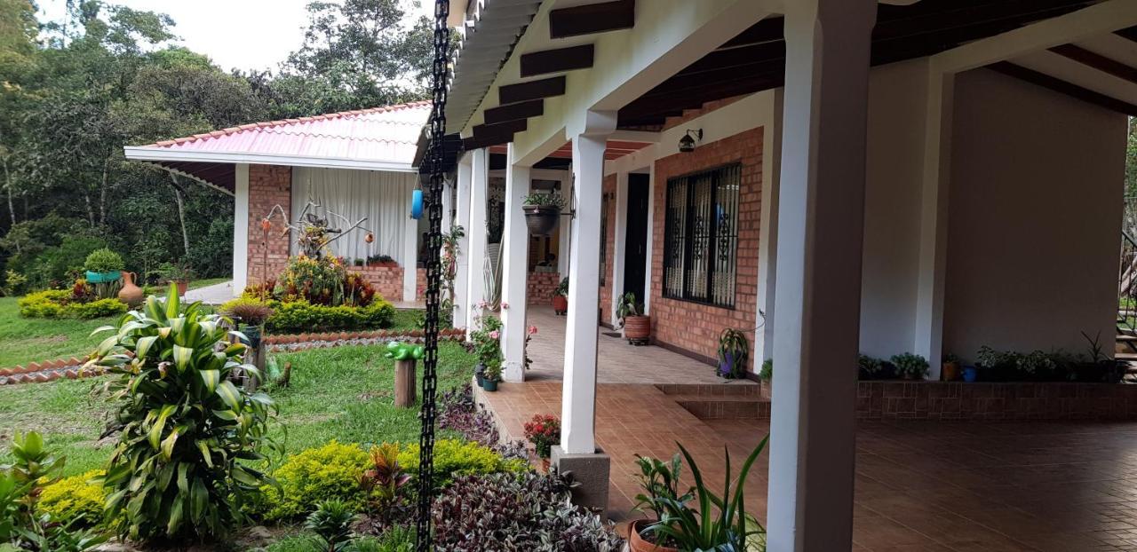 Parcela Villa Cristal Popayan Esterno foto