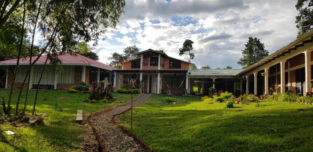 Parcela Villa Cristal Popayan Esterno foto